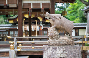 gooujinja002